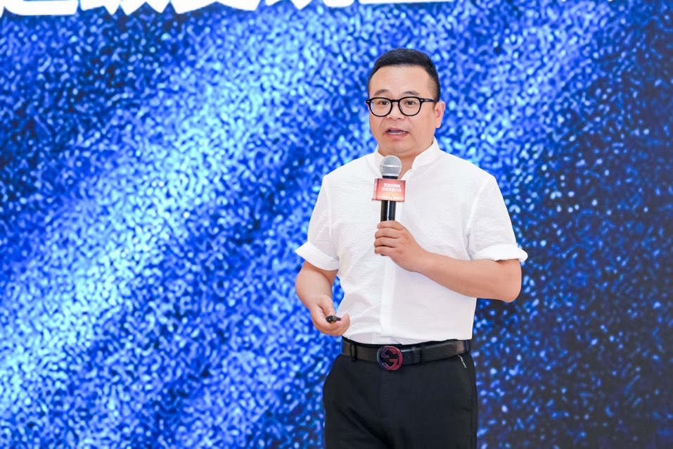 必赢国际共探存量时代的新赛道、新模式、新打法2024家居经销商经营发展大会在重庆成功举行！(图9)