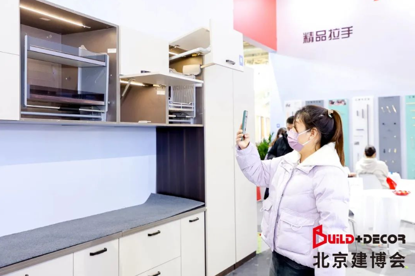 2024北京建博会开幕:全品类定制+全链路打通领航家居建材新时(图9)