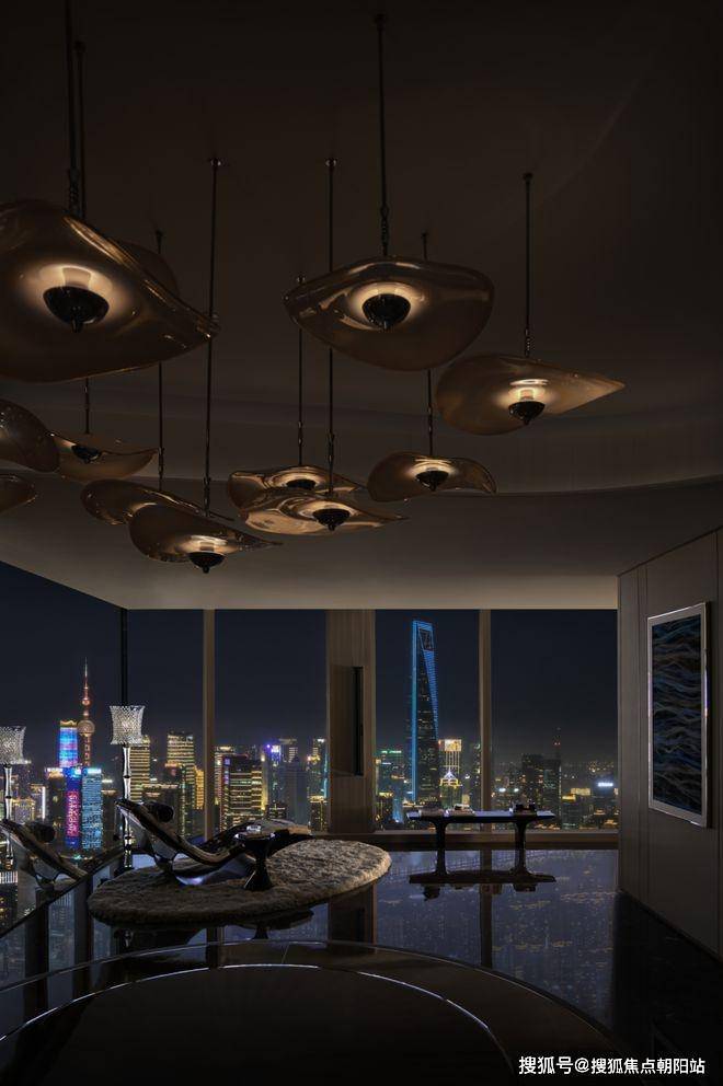 绿地外滩天幕1715网站-2024售楼处＋户型图＋小区环境＋配套(图4)