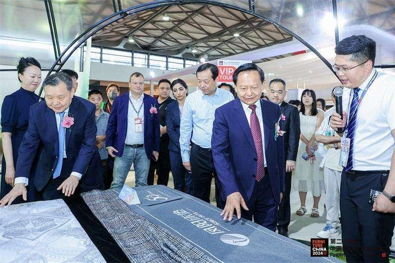汇聚世界目光UP正当时！2024浦东家具家居双展盛大开幕(图16)