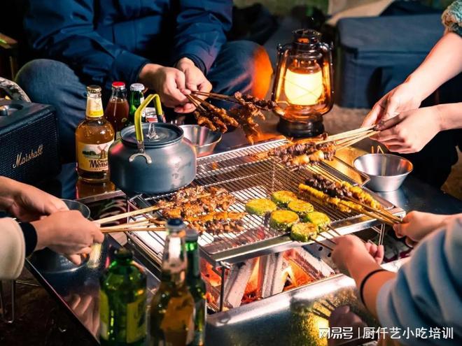 想开路边摊小吃店？路边摊小吃哪里学最专业？纯技术配方教学！(图3)