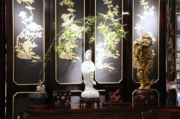 广东红木品牌友联·家重塑居住美学让「家」生活有大变化！(图3)