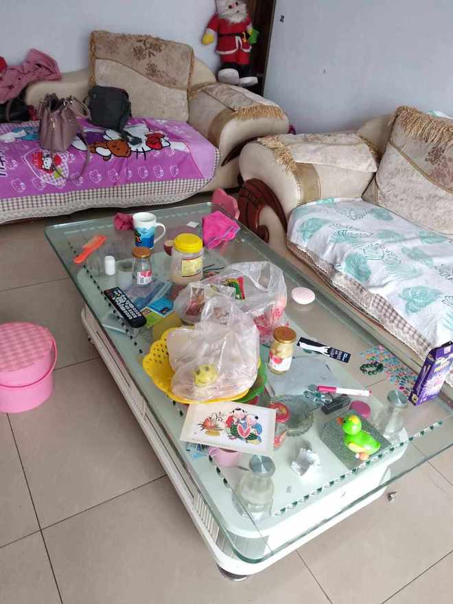 为何许多人放弃在客厅装茶几？原因很简单这4个缺点太突出Bwin必赢(图6)