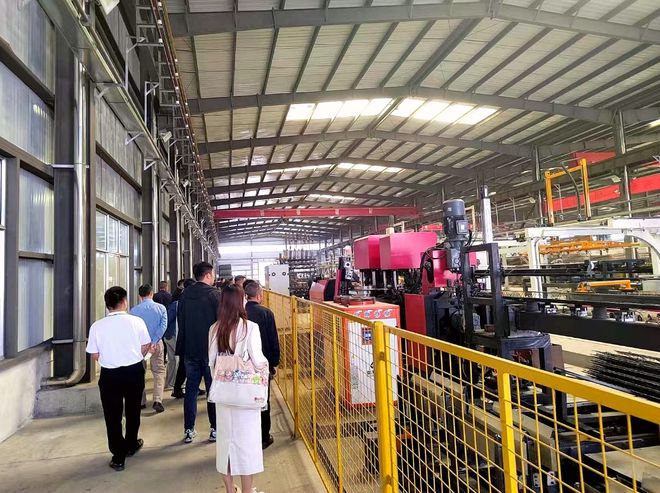 2024硅酸钙水泥板行业技术交流暨高质量发展大会召开(图3)