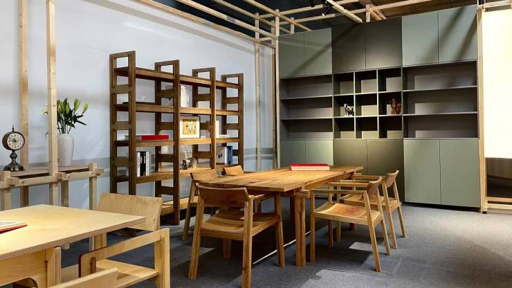 哲木高端定制携手方振鹏亮相2024广州设计周展现创新无榫卯家具(图3)