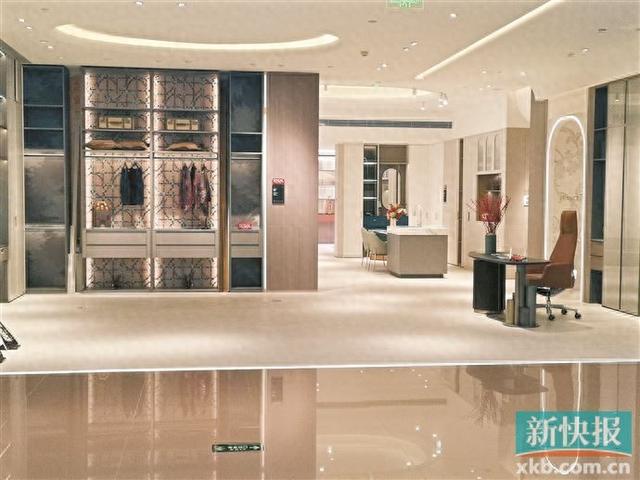 Bwin必赢家居企业陷行业调整困局定制家居头尾企业营收差距扩大至20倍(图1)