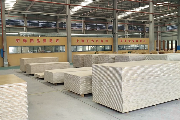 必赢国际双牌竹产业再添“智造”新品轻质竹铝免漆板填补高端空白(图2)