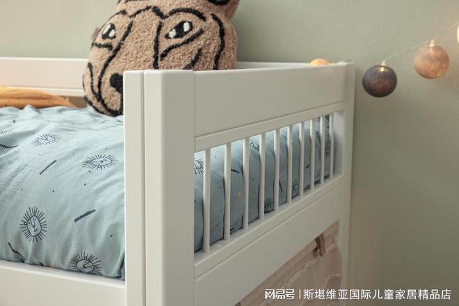 斯堪维亚：丹麦Lifetime四合一床正品原装、成长适配(图3)